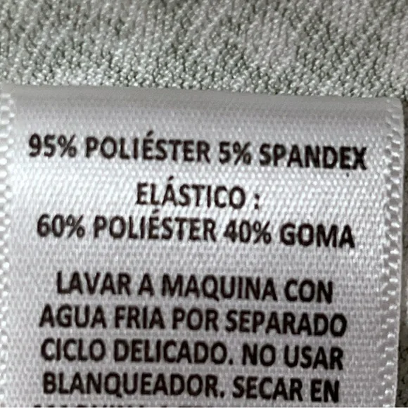 Derek Heart Floral Cropped Peplum Top - Picture 6 of 8